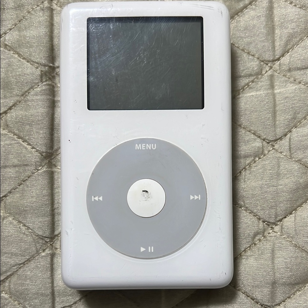 Apple White Portable Media Player